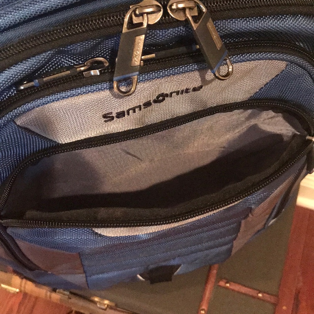 Samsonite Backpack - Picture 9 of 15